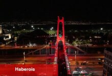 Kocaeli'de üst geçitler al bayrağın renkleriyle ışıldadı