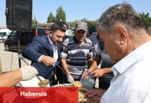 Lider Rasim Arı, Kentin Her Noktasında Vatandaşlarla Bir Ortada