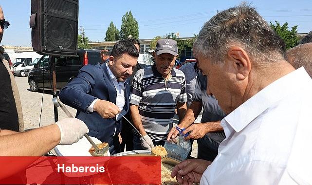 Lider Rasim Arı, Kentin Her Noktasında Vatandaşlarla Bir Ortada - Haberois Lider Rasim Arı, Kentin Her Noktasında Vatandaşlarla Bir Ortada