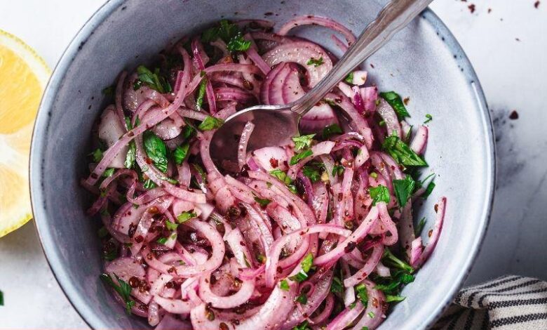 Lokanta Tarzı Soğan Salatası Tanımı - Haberois Lokanta Tarzı Soğan Salatası Tanımı