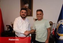 Menemen FK'da Basatemür yol ayrımına geldi