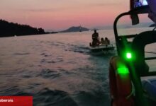 Muğla Fethiye’de makine arızası yapan tekne kurtarıldı