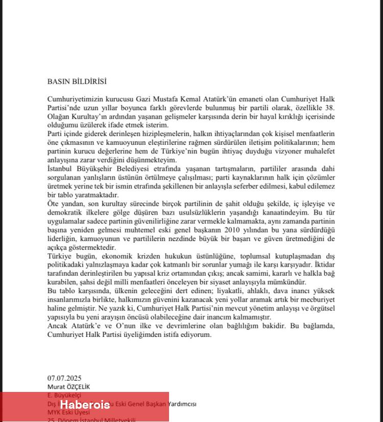 Murat Özçelik 'CHP kurucu kıymetlerine ziyan veriyor' diyerek istifa etti