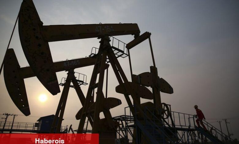 Petrol fiyatları, OPEC+’ın üretim artışı ve karışık datalar eşliğinde yatay seyrediyor - Haberois Petrol fiyatları, OPEC+’ın üretim artışı ve karışık datalar eşliğinde yatay seyrediyor