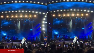 Sahnede şanssız anlar! Müzikçi Bayhan müzik söylerken yere düştü