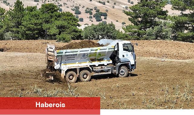 Selçuklu Belediyesi Üreticilere Kamyon Üzeri Gübre Dağıtım Makinesi ile Kolaylık Sağlıyor - Haberois Selçuklu Belediyesi Üreticilere Kamyon Üzeri Gübre Dağıtım Makinesi ile Kolaylık Sağlıyor