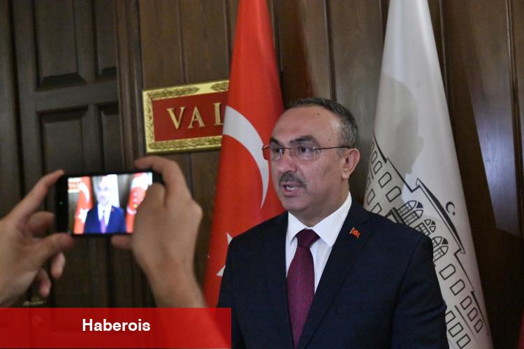 Tekirdağ Şarköy ve Çanakkale Ayvacık’ta yangınlara müdahale sürüyor
