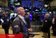 Trump’ın gümrük tarifeleri Wall Street’i sarssa da ABD pay senedi vadeli süreçleri düşüyor