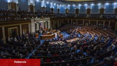 Trump'ın vergi yasası için son oylar aranıyor