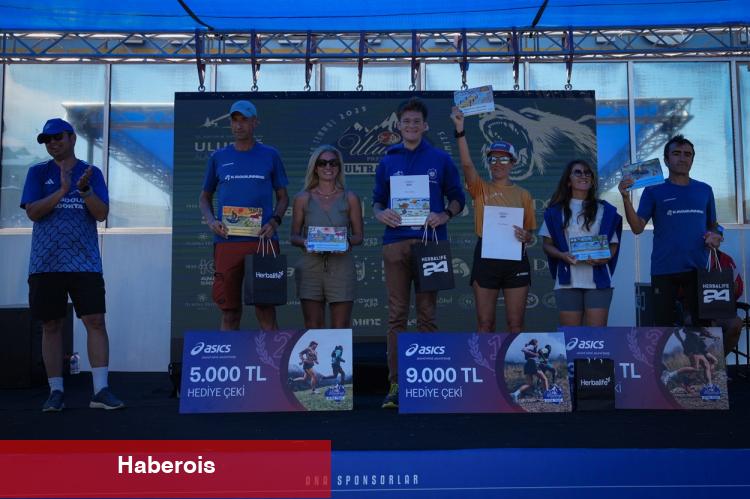 Uludağ Ultra Trail’de mükafatlar sahiplerini buldu