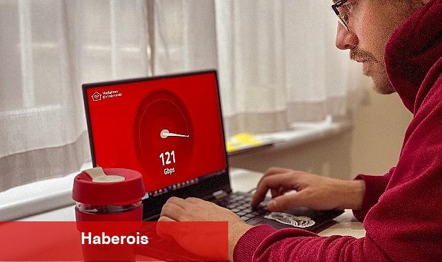 Vodafone'dan fiberde Türkiye rekoru: 100G PON ile saniyede 121 Gigabit