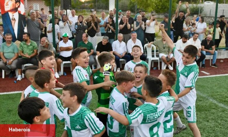 Yıldız Cup 2025 Futbol Turnuvası’nda kupalar sahiplerini buldu - Haberois Yıldız Cup 2025 Futbol Turnuvası’nda kupalar sahiplerini buldu